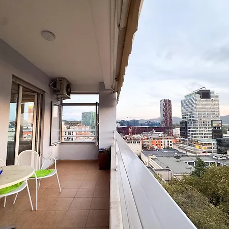 Cozy Near The Pyramid, Center * Τίρανα