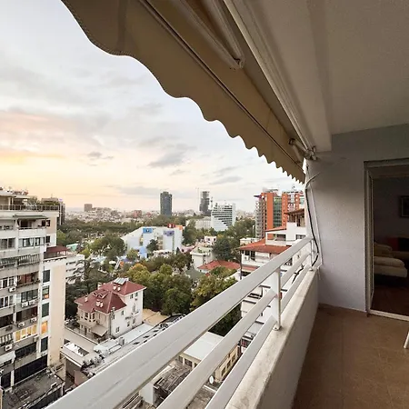 公寓 Cozy Near The Pyramid, Center 地拉那