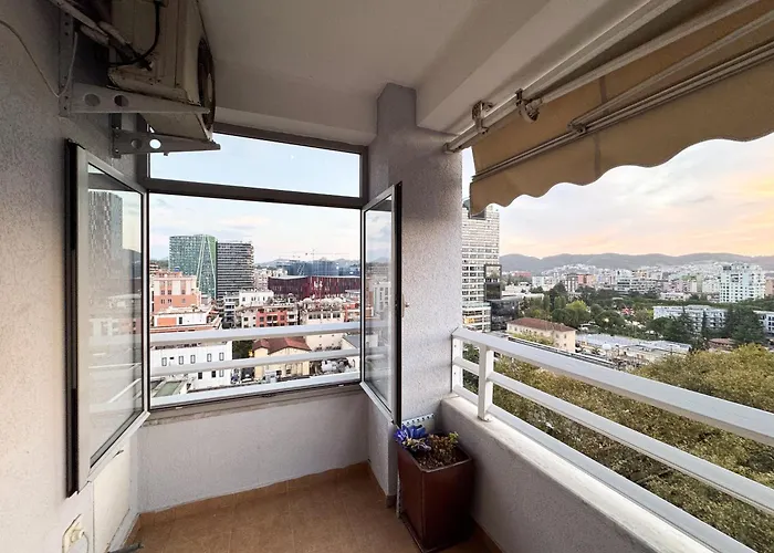 Cozy Near The Pyramid, Center Apartment *